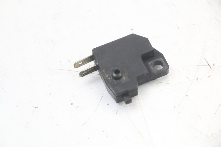 photo de BREMSLICHTSCHALTER HINTEN EBROH BRAVO GLE 1 (2020 - 2024)