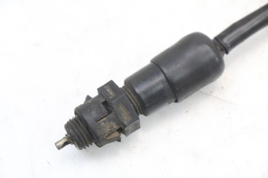 photo de BREMSLICHTSCHALTER HINTEN SUZUKI GSX E 250 (1982 - 1983)