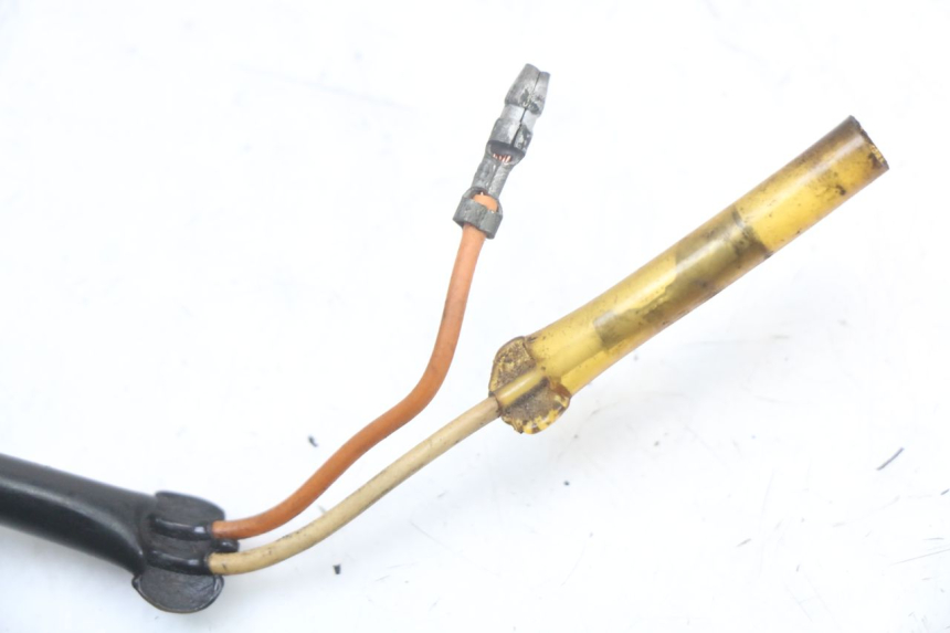 photo de BREMSLICHTSCHALTER HINTEN SUZUKI GSX E 250 (1982 - 1983)
