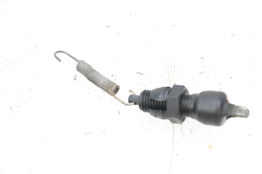 photo de BREMSLICHTSCHALTER HINTEN SUZUKI GSXR GSX-R 1000 (2003 - 2004) - Zoom auf Gebrauchszustand