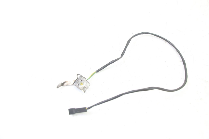 photo de BREMSLICHTSCHALTER HINTEN BMW K 75 RT 750 (1989 - 1997)