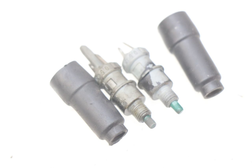 photo de BREMSLICHTSCHALTER MBK BOOSTER SPIRIT NAKED 50 (2004 - 2017)