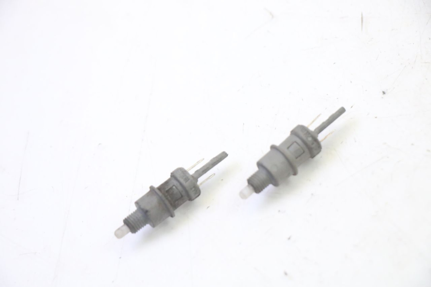 photo de BREMSLICHTSCHALTER PEUGEOT CITYSTAR 50 (2013 - 2017)