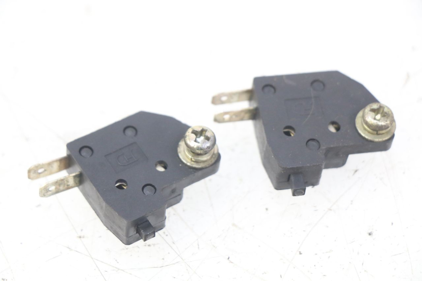 photo de BREMSLICHTSCHALTER PEUGEOT DJANGO 2T 50 (2014 - 2019)