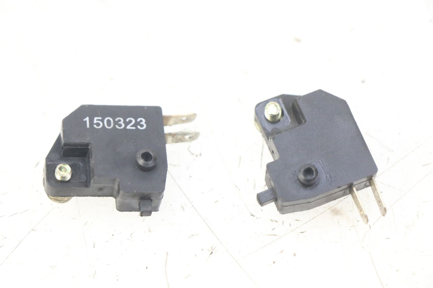 photo de BREMSLICHTSCHALTER PEUGEOT DJANGO 2T 50 (2014 - 2019)