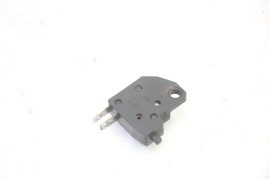 photo de BREMSLICHTSCHALTER RECHTS ORCAL CAVARO 4T 50 (2019 - 2023)