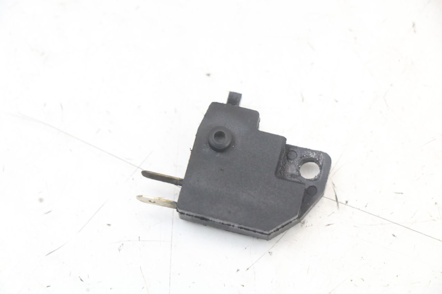 photo de BREMSLICHTSCHALTER RECHTS EBROH BRAVO GLE 1 (2020 - 2024)