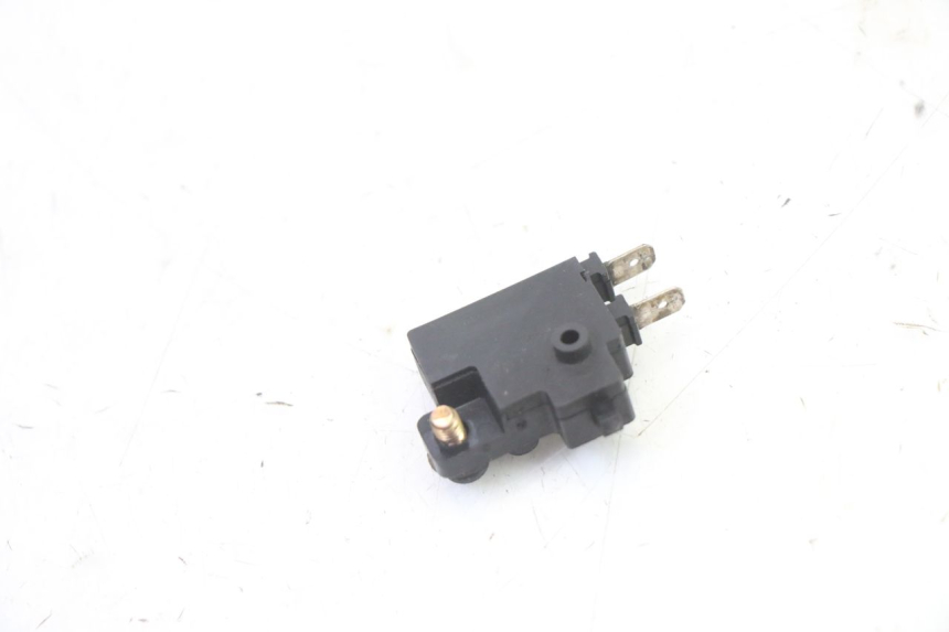 photo de BREMSLICHTSCHALTER RECHTS YAMAHA FZ6 FAZER S2 600 (2007 - 2011)