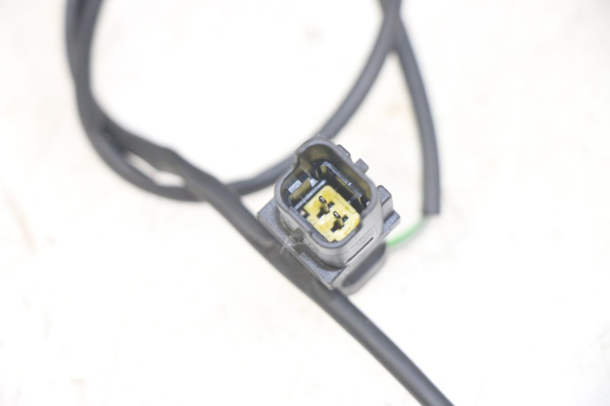 photo de BREMSLICHTSCHALTER RECHTS PEUGEOT GEOPOLIS RS 125 (2007 - 2009)