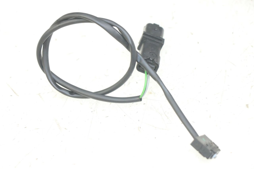 photo de BREMSLICHTSCHALTER RECHTS PEUGEOT GEOPOLIS RS 125 (2007 - 2009)