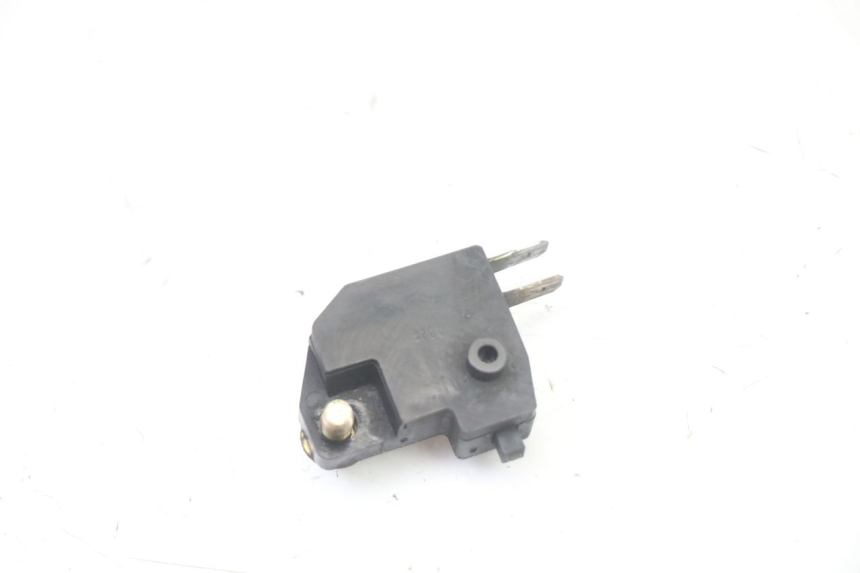 photo de BREMSLICHTSCHALTER RECHTS SUZUKI GS GSE 500 (2001 - 2003)