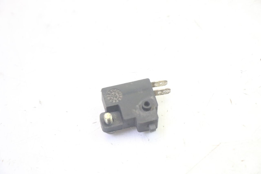 photo de BREMSLICHTSCHALTER RECHTS SYM GTS EVO 125 (2009 - 2013) - Alternative Perspektive