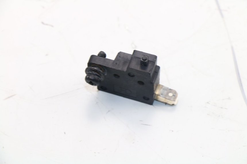 photo de BREMSLICHTSCHALTER RECHTS KAWASAKI J300 300 (2014 - 2017)