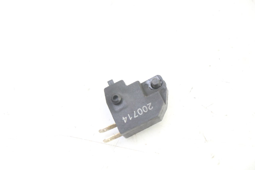 photo de BREMSLICHTSCHALTER RECHTS PEUGEOT KISBEE 2T 50 (2018 - 2022)