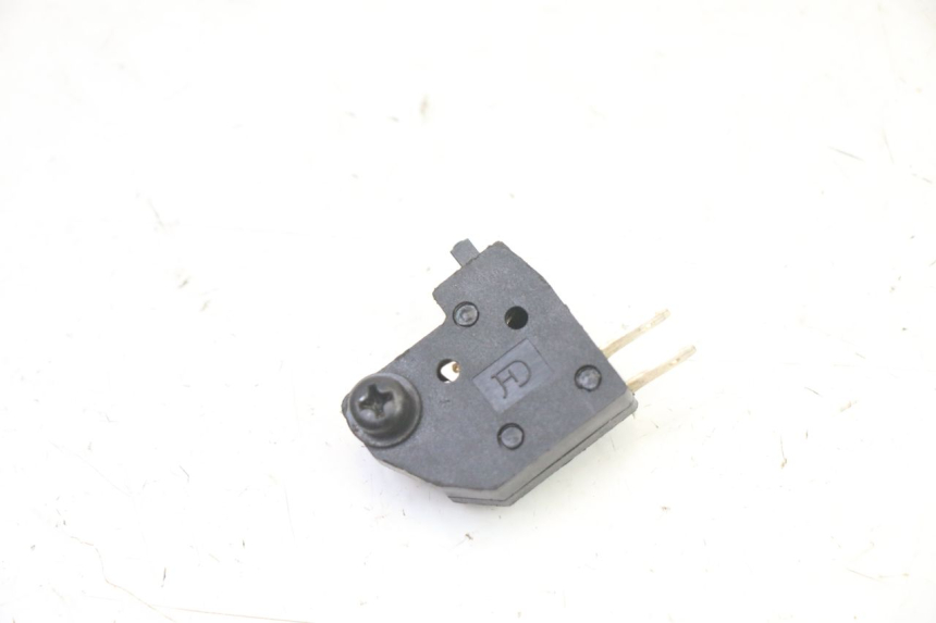 photo de BREMSLICHTSCHALTER RECHTS PEUGEOT KISBEE 4T 50 (2018 - 2022)