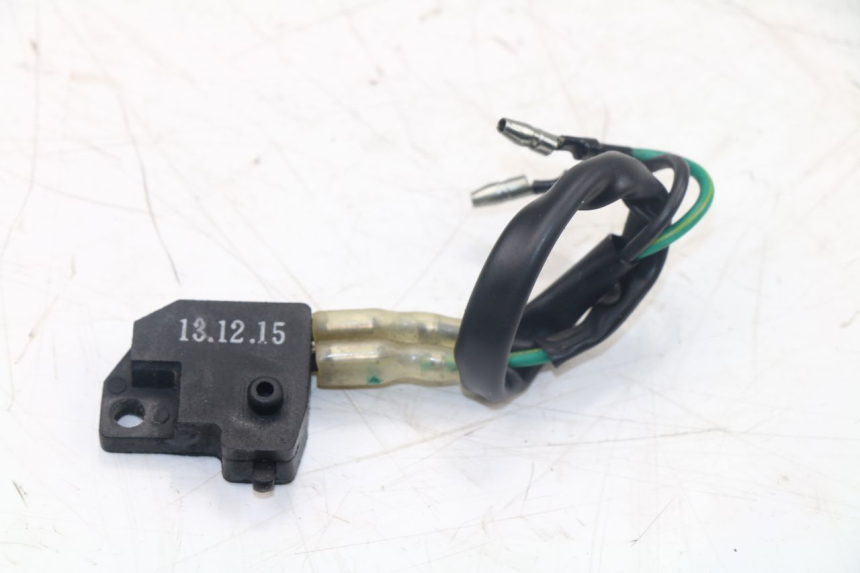 photo de BREMSLICHTSCHALTER RECHTS KYMCO AGILITY FR 2T 50 (2012 - 2017)