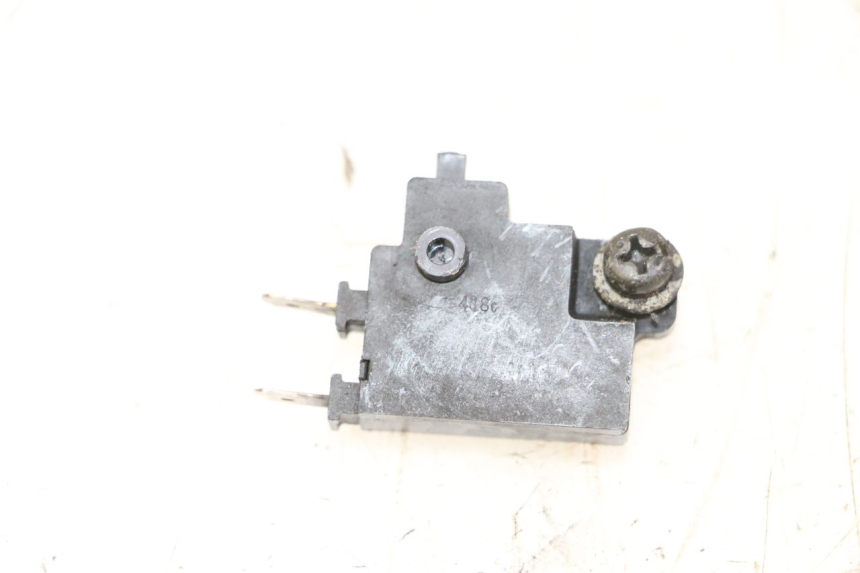 photo de BREMSLICHTSCHALTER RECHTS HONDA NTV DEAUVILLE 650 (2001 - 2006)