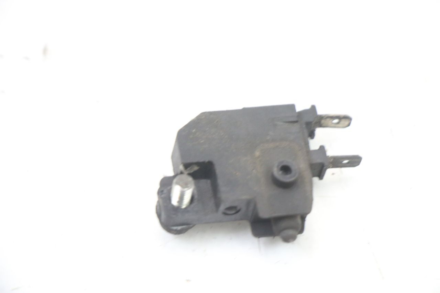 photo de BREMSLICHTSCHALTER RECHTS PEUGEOT SATELIS 125 (2013 - 2018)
