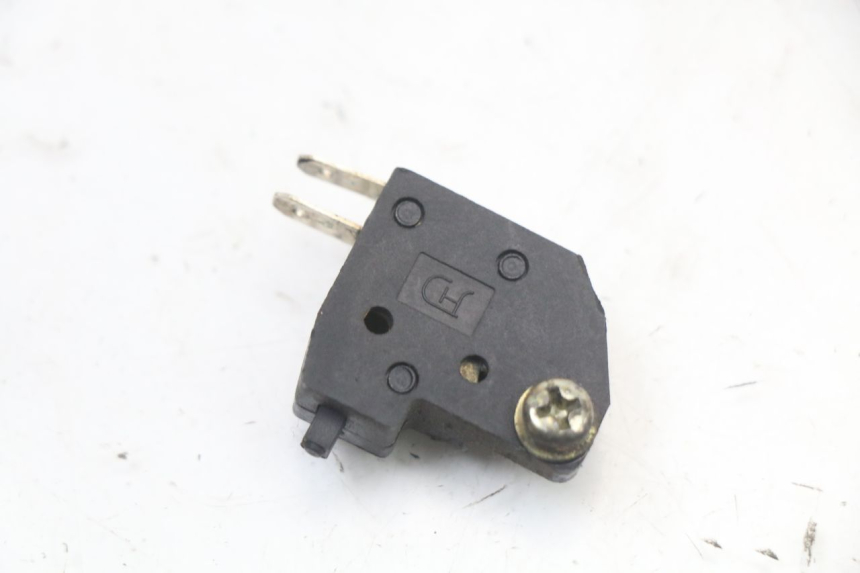 photo de BREMSLICHTSCHALTER RECHTS REGAL RAPTOR RAXTER 2 125 (2007 - 2015)