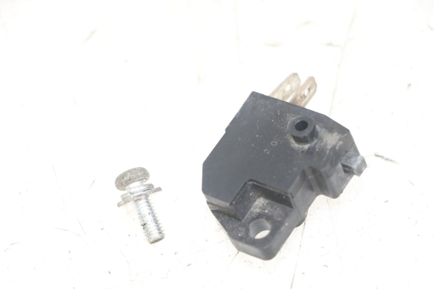 photo de BREMSLICHTSCHALTER RECHTS PEUGEOT SATELIS 125 (2013 - 2018)