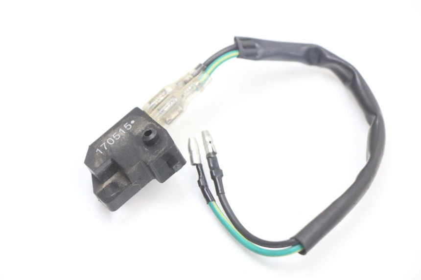 photo de BREMSLICHTSCHALTER RECHTS KYMCO SUPER 8 4T 50 (2018 - 2020)