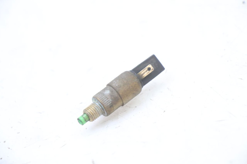 photo de BREMSLICHTSCHALTER RECHTS PIAGGIO SUPER LX 125 (2000 - 2003)