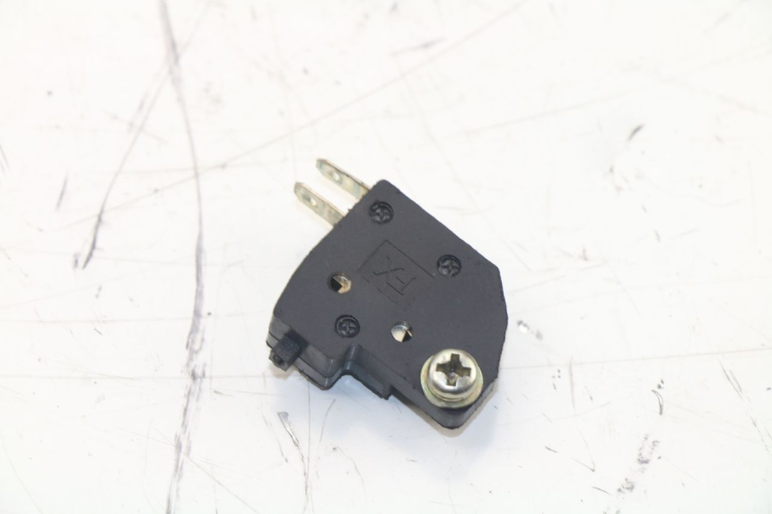photo de BREMSLICHTSCHALTER RECHTS TNT MOTOR ROMA 10' 2T 50 (2011 - 2018)