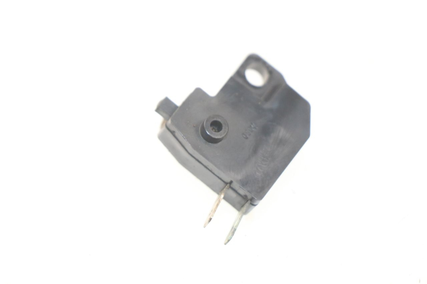 photo de BREMSLICHTSCHALTER RECHTS SUZUKI UC EPICURO 125 (1999 - 2003)