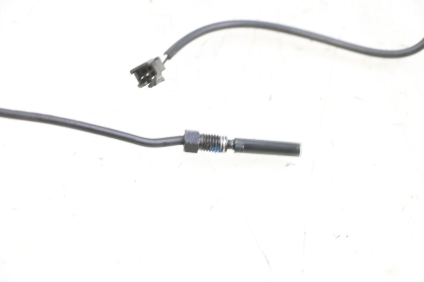 photo de BREMSLICHTSCHALTER RECHTS DUALTRON VICTOR LIMITED 1