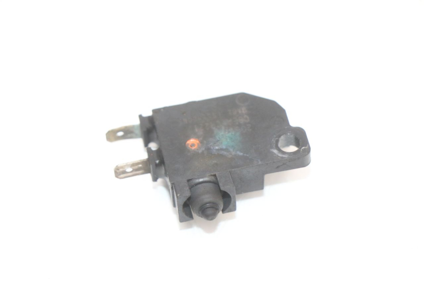 photo de RECHTER STOPP-LICHTSCHALTER YAMAHA XMAX X-MAX ABS 125 (2017 - 2020) - Zoom auf Gebrauchszustand