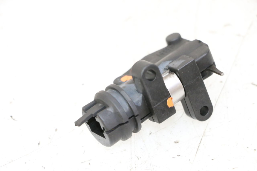 photo de BREMSLICHTSCHALTER RECHTS YAMAHA XJN DIVERSION 600 (2000 - 2003)