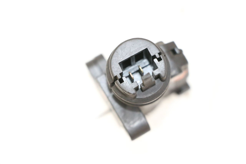 photo de BREMSLICHTSCHALTER RECHTS YAMAHA XJN DIVERSION 600 (2000 - 2003)