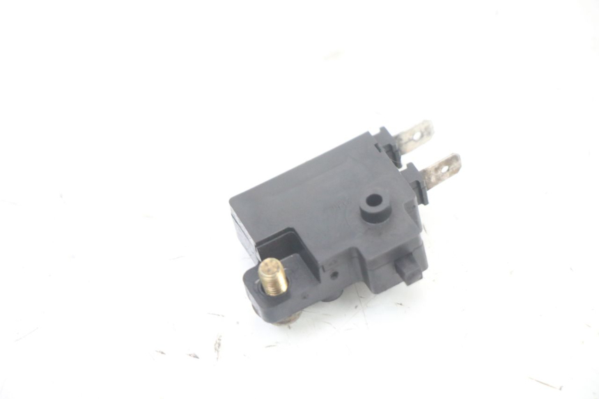 photo de BREMSLICHTSCHALTER RECHTS YAMAHA FZS FAZER 600 (2001 - 2003)