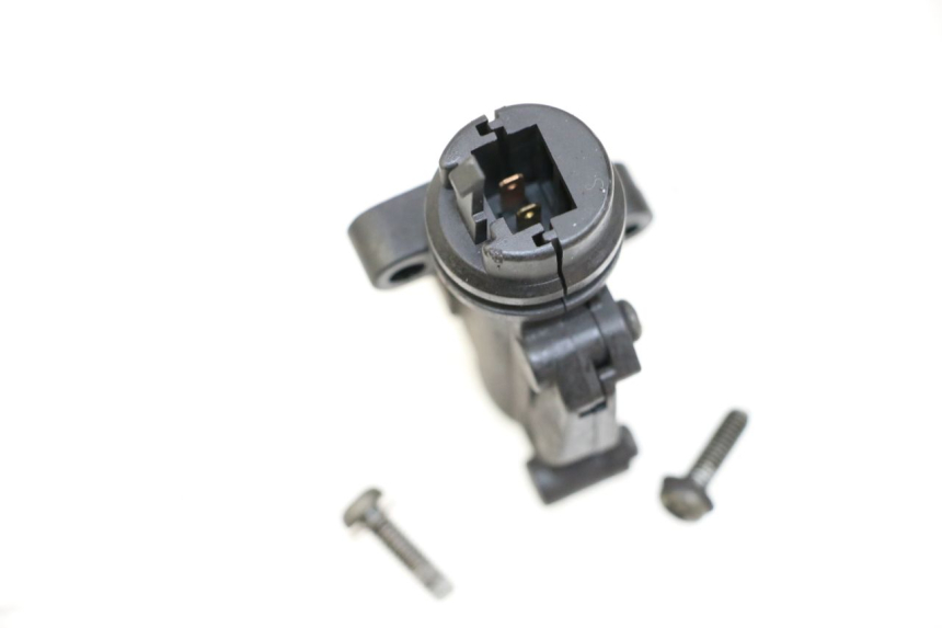 photo de BREMSLICHTSCHALTER RECHTS YAMAHA XJ600 XJ DIVERSION 600 (1992 - 1997)
