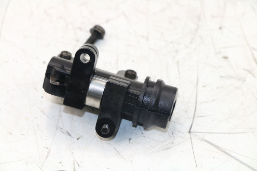 photo de BREMSLICHTSCHALTER RECHTS YAMAHA XJS DIVERSION 600 (1997 - 1999)