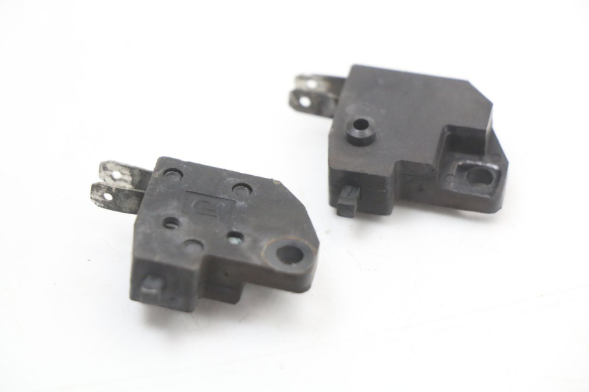 photo de BREMSLICHTSCHALTER LONGJIA EASY MAX 125 (2020 - 2024)