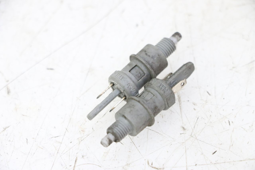 photo de BREMSLICHTSCHALTER PEUGEOT ELYSTAR 50 (2002 - 2014)