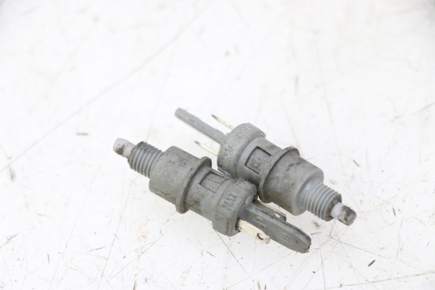 photo de BREMSLICHTSCHALTER PEUGEOT ELYSTAR 50 (2002 - 2014)