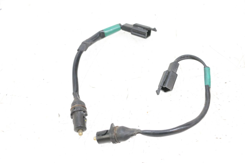 photo de BREMSLICHTSCHALTER MBK FLAME X 125 (2007 - 2016) - Zoom auf Gebrauchszustand