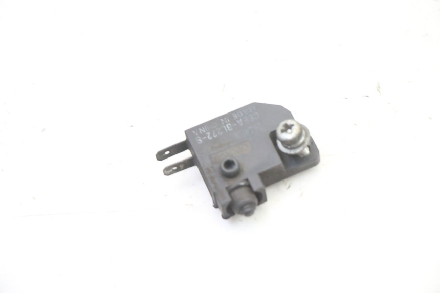 photo de LINKER BREMSE STOPP LINKS SUZUKI BURGMAN 125 (2007 - 2014)