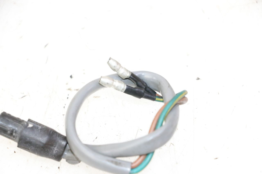 photo de BREMSLICHTSCHALTER LINKS YAMAHA BW'S 100 (1999 - 2002)
