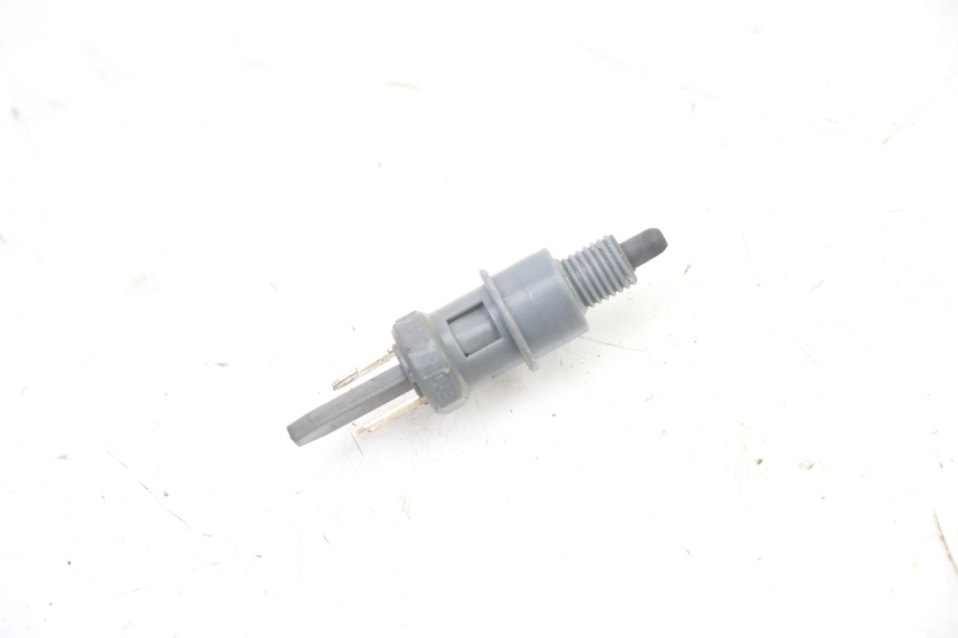 photo de BREMSLICHTSCHALTER LINKS PEUGEOT KISBEE 2T 50 (2010 - 2017)
