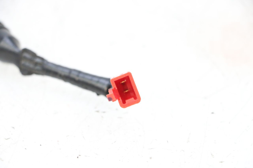 photo de BREMSLICHTSCHALTER LINKS YAMAHA NEO'S CORE 1 (2022 - 2026) - Zoom auf Gebrauchszustand