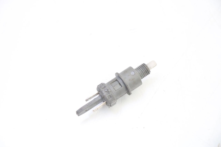 photo de BREMSLICHTSCHALTER LINKS PEUGEOT SPEEDAKE 50 (1995 - 1997)