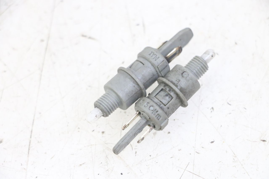 photo de BREMSLICHTSCHALTER PEUGEOT JET FORCE CARBU 50 (2003 - 2016)