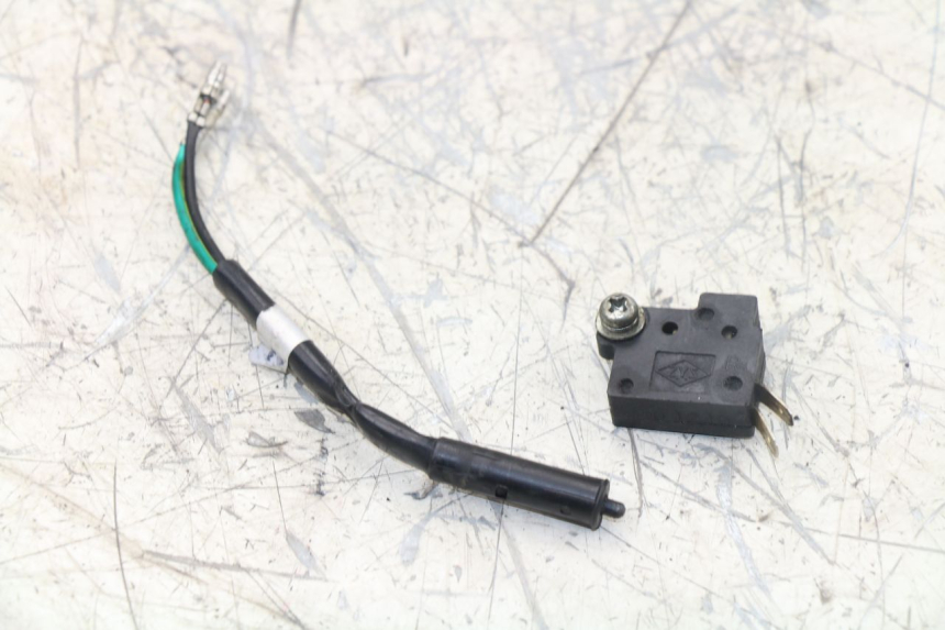 photo de BREMSLICHTSCHALTER SYM JET SPORT XR 50 (2006 - 2015)