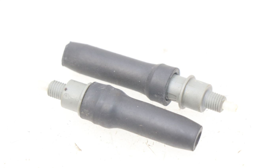 photo de BREMSLICHTSCHALTER PEUGEOT LUDIX BLASTER 50 (2006 - 2014) - Detailansicht des Bauteils