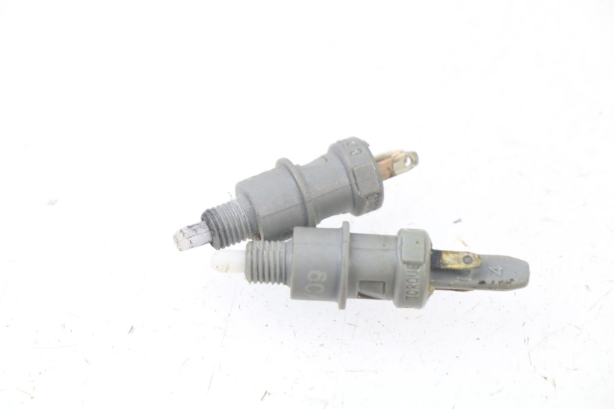 photo de BREMSLICHTSCHALTER PEUGEOT LUDIX 50 (2008 - 2017)