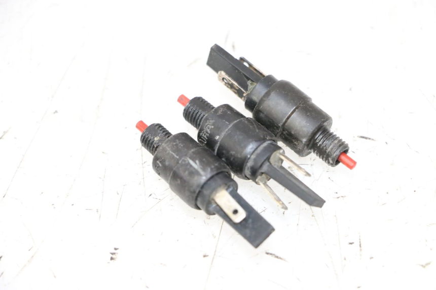 photo de BREMSLICHTSCHALTER PIAGGIO MP3 500 (2011 - 2015)