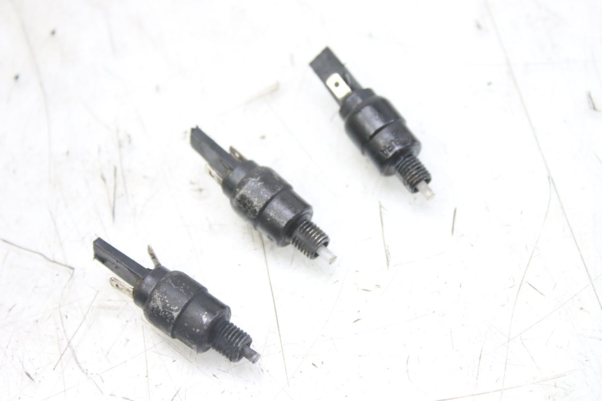 photo de BREMSLICHTSCHALTER PIAGGIO MP3 RL 250 (2007 - 2010)